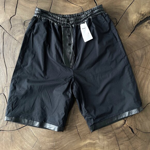 Jil Sander: EU46 $4000 Butter Soft Ovine Lamb Leather Runway Shorts SS24 - Picture 5 of 16